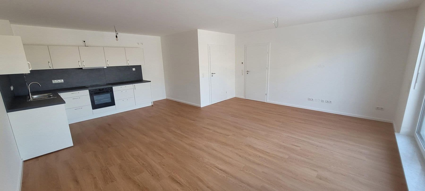 Pronájem bytu 2+1 61 m², Berlin, Berlín Pronájem bytu 2+1 61 m², Berlin, Berlín