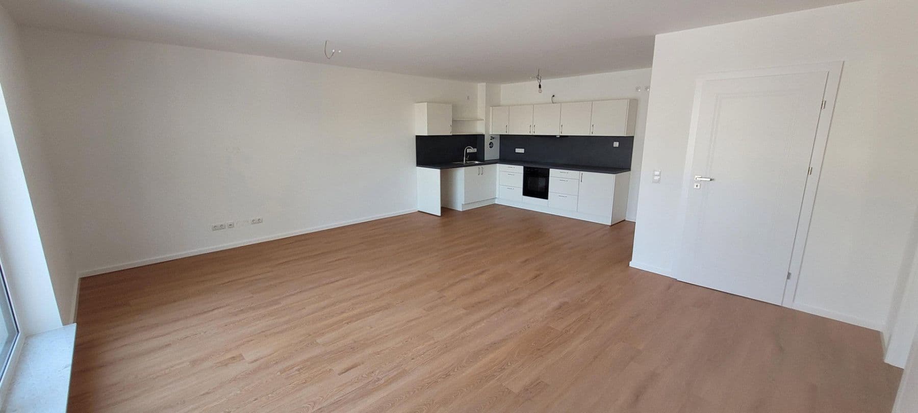 Pronájem bytu 2+1 61 m², Berlin, Berlín Pronájem bytu 2+1 61 m², Berlin, Berlín