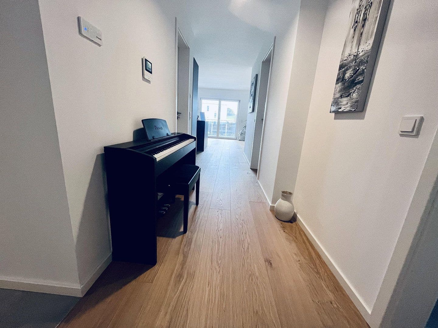 Prodej bytu 3+1 111 m², Meisenweg 8, Röttenbach, Bavorsko Prodej bytu 3+1 111 m², Meisenweg 8, Röttenbach, Bavorsko