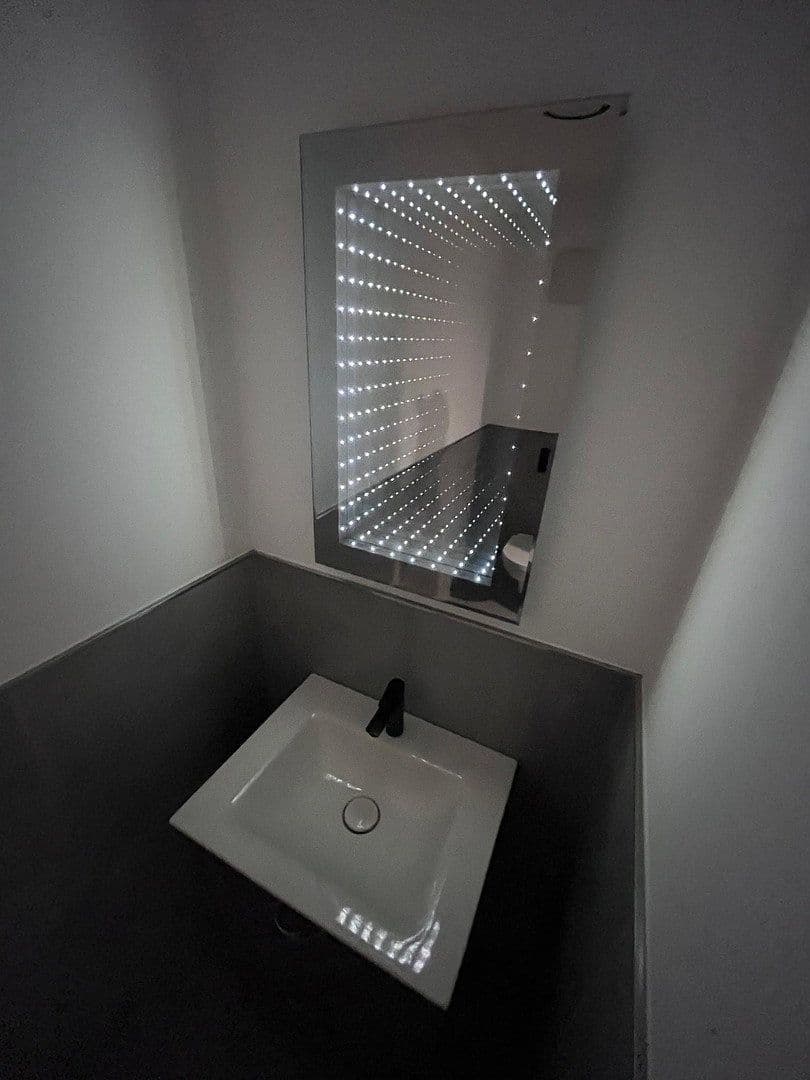 Prodej bytu 3+1 111 m², Meisenweg 8, Röttenbach, Bavorsko Prodej bytu 3+1 111 m², Meisenweg 8, Röttenbach, Bavorsko