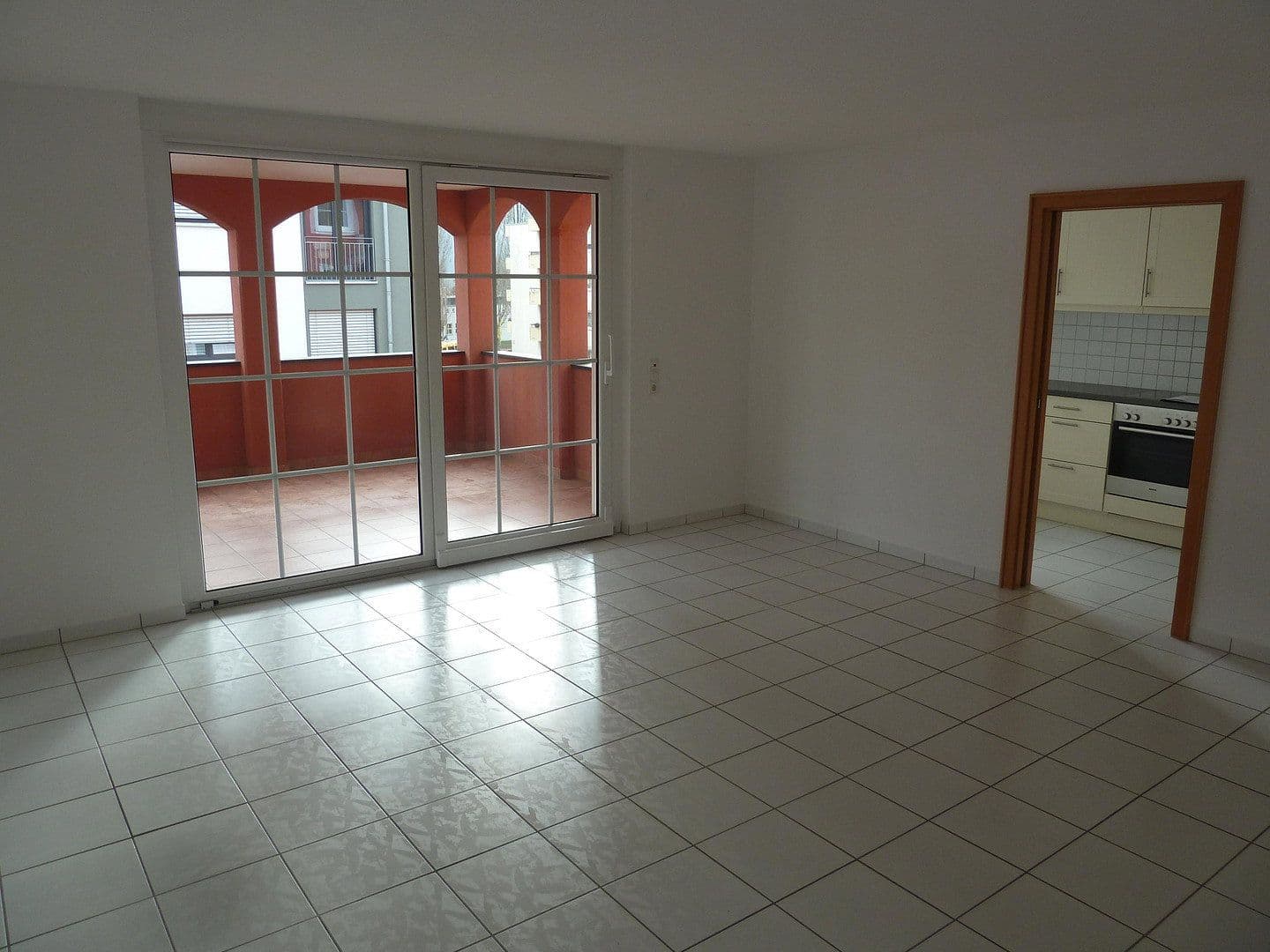 Pronájem bytu 2+1 68 m², Pommernstr. 19, Waldshut-Tiengen, Bádensko-Württembersko Pronájem bytu 2+1 68 m², Pommernstr. 19, Waldshut-Tiengen, Bádensko-Württembersko