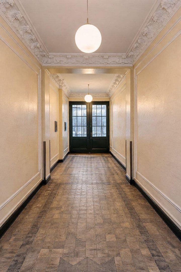 Prodej bytu 1+1 24 m², Berlin, Berlín Prodej bytu 1+1 24 m², Berlin, Berlín