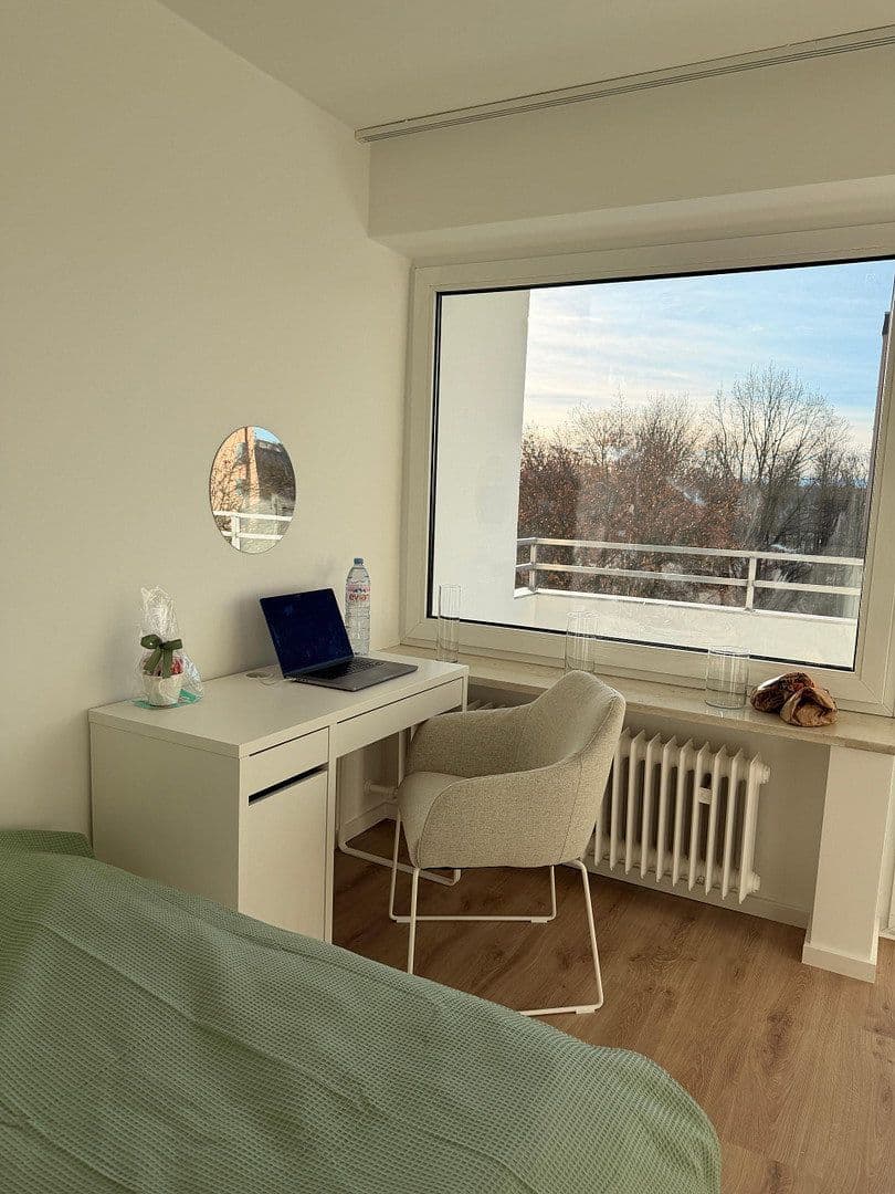 Pronájem bytu 4+1 70 m², München, Bavorsko Pronájem bytu 4+1 70 m², München, Bavorsko