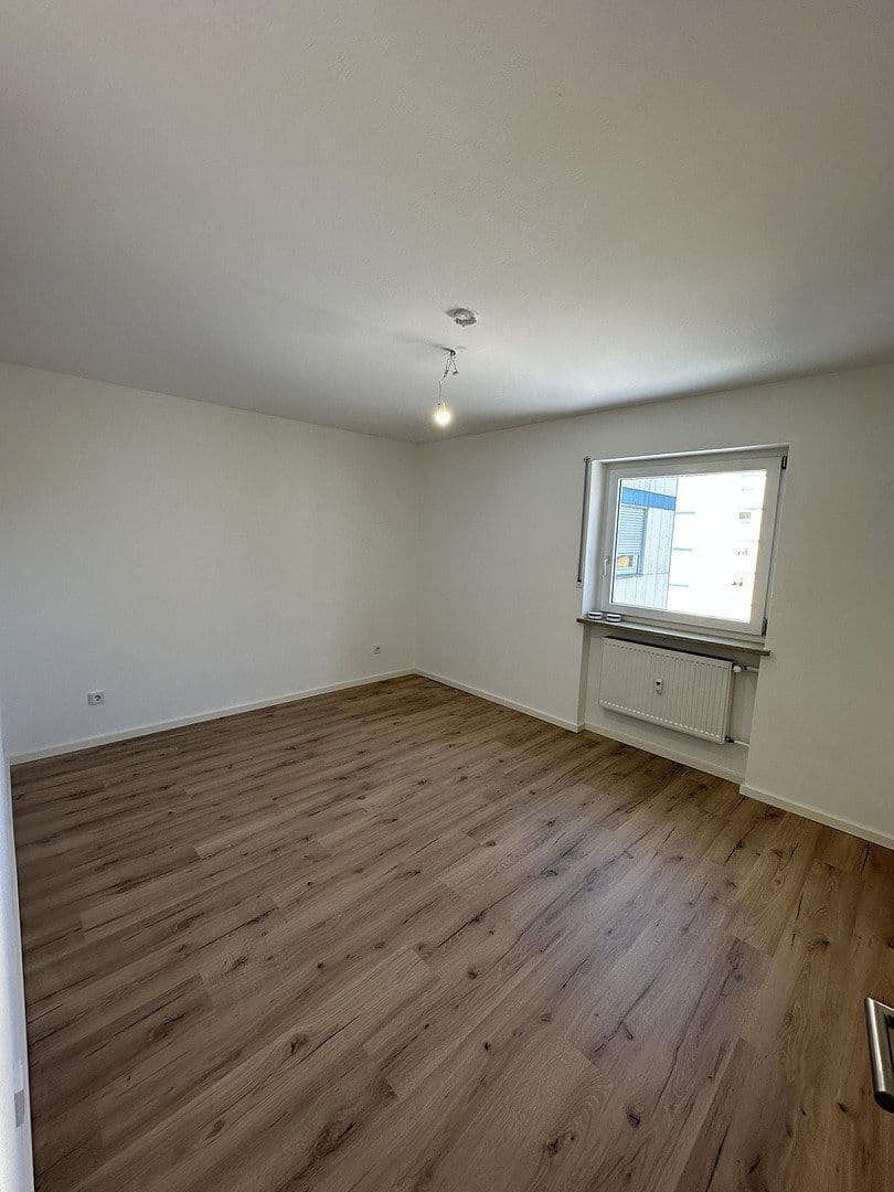 Prodej bytu 5+1 104 m², Tirschenreuth, Bavorsko Prodej bytu 5+1 104 m², Tirschenreuth, Bavorsko