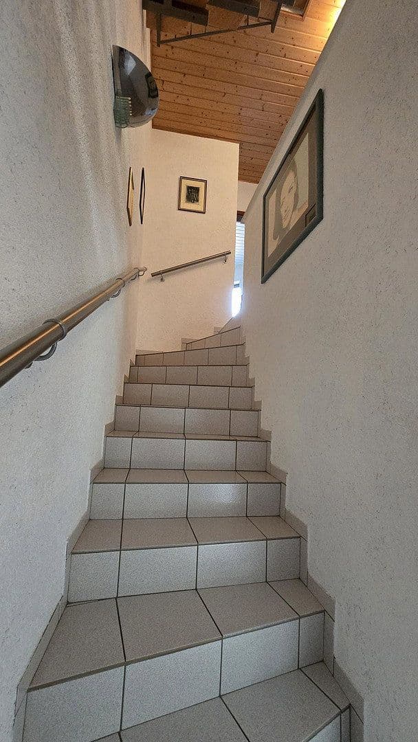 Prodej domu 125 m², pozemek 274 m², Sinsheim, Bádensko-Württembersko Prodej domu 125 m², pozemek 274 m², Sinsheim, Bádensko-Württembersko