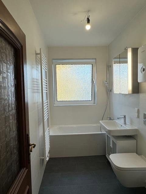 Pronájem bytu 8 m², Berlin, Berlín Pronájem bytu 8 m², Berlin, Berlín