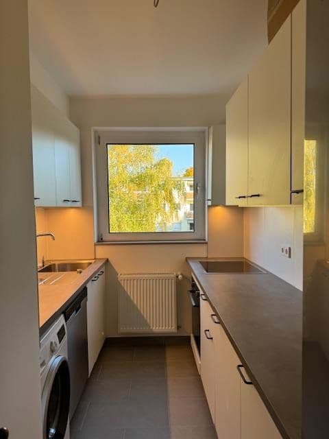 Pronájem bytu 8 m², Berlin, Berlín Pronájem bytu 8 m², Berlin, Berlín