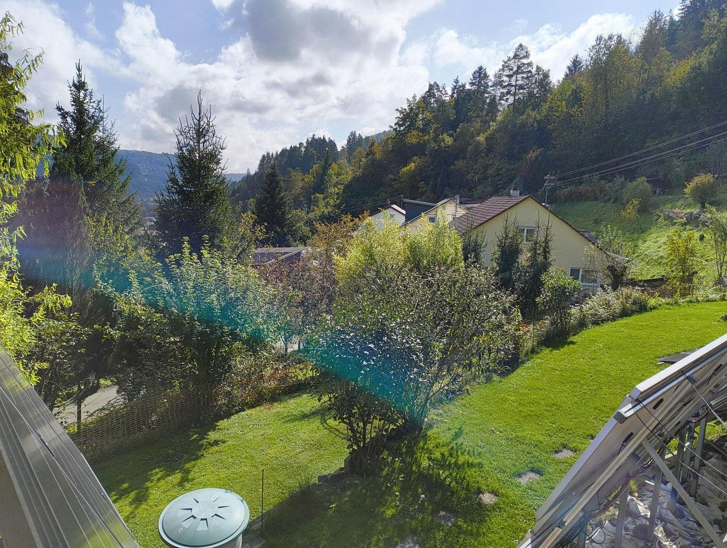 Prodej domu 330 m², pozemek 1.746 m², Haldenäckerstr. 15/2, Oberndorf am Neckar, Bádensko-Württembersko Prodej domu 330 m², pozemek 1.746 m², Haldenäckerstr. 15/2, Oberndorf am Neckar, Bádensko-Württembersko