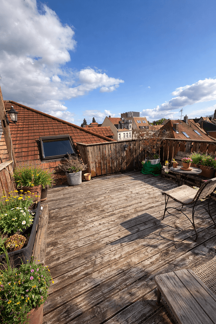 Pronájem bytu 4+1 151 m², Westliche Stadtmauerstraße 64, Erlangen, Bavorsko Pronájem bytu 4+1 151 m², Westliche Stadtmauerstraße 64, Erlangen, Bavorsko