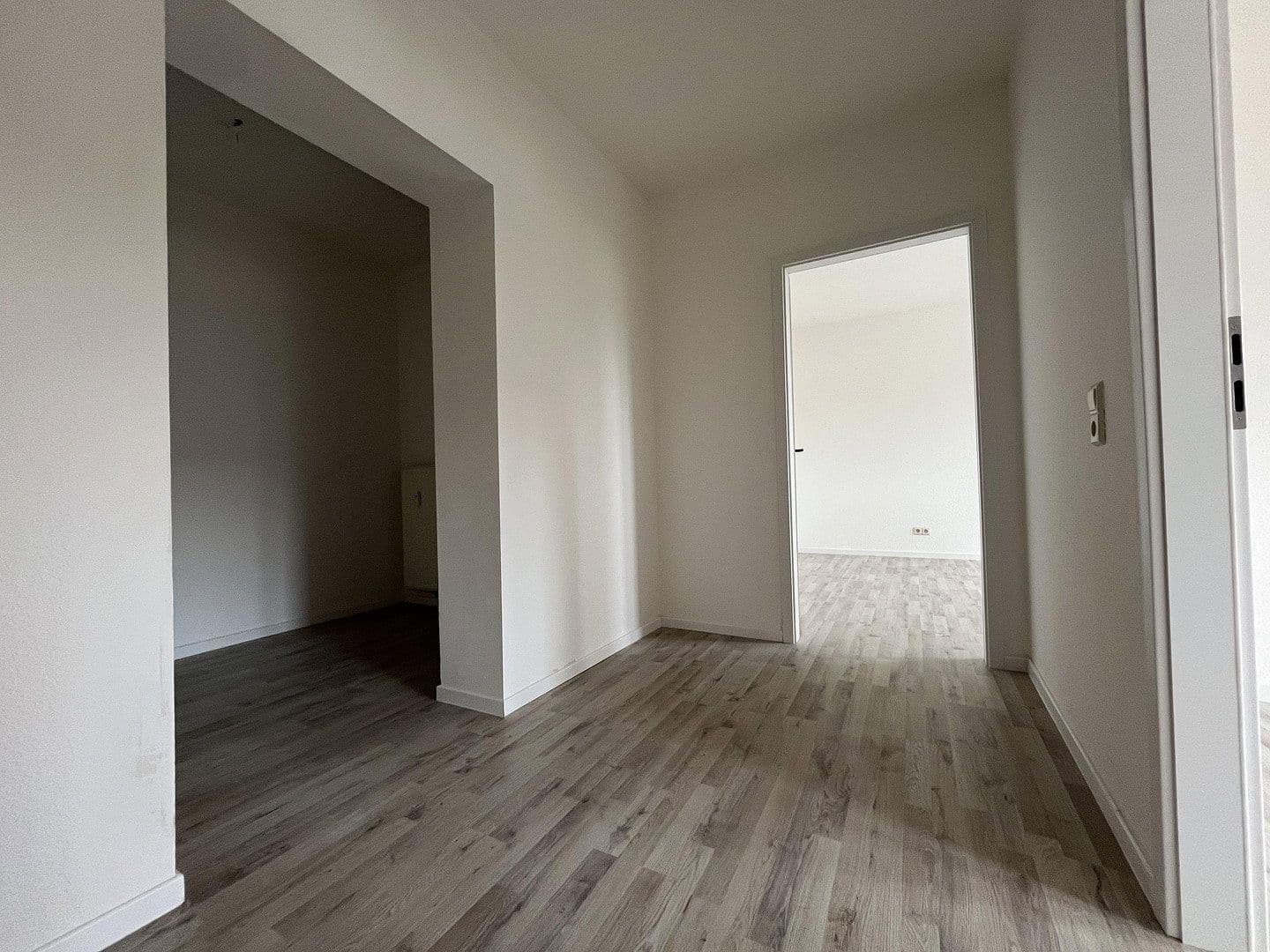 Pronájem bytu 3+1 79 m², Thomas-Mann-Straße 13, Cvikov, Sasko Pronájem bytu 3+1 79 m², Thomas-Mann-Straße 13, Cvikov, Sasko