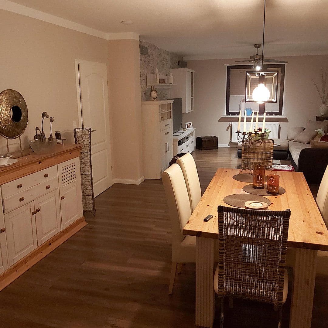 Prodej domu 268 m², pozemek 688 m², Kirkel, Země Sársko Prodej domu 268 m², pozemek 688 m², Kirkel, Země Sársko