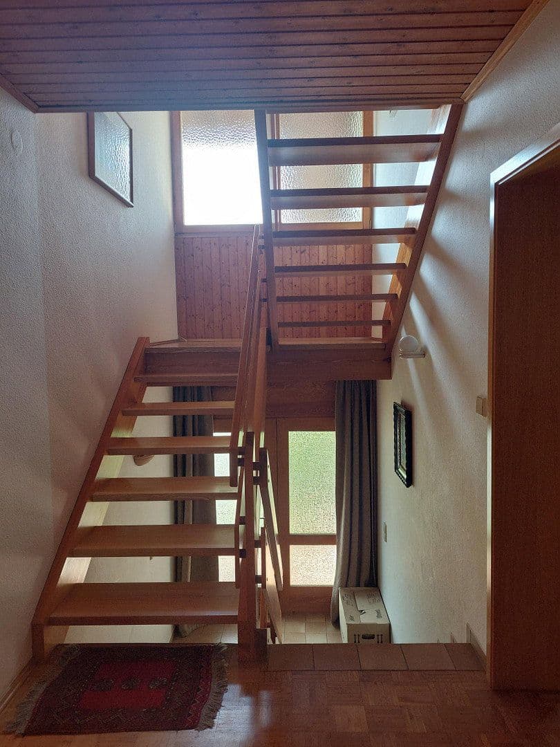 Prodej domu 143 m², pozemek 389 m², Seeheim-Jugenheim, Hessen Prodej domu 143 m², pozemek 389 m², Seeheim-Jugenheim, Hessen