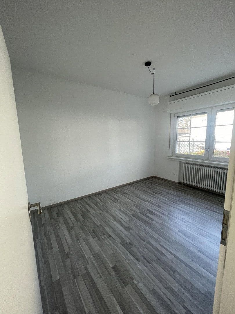 Pronájem bytu 2+1 79 m², Gothestraße 18, Sankt Augustin, Severní Porýní-Vestfálsko Pronájem bytu 2+1 79 m², Gothestraße 18, Sankt Augustin, Severní Porýní-Vestfálsko
