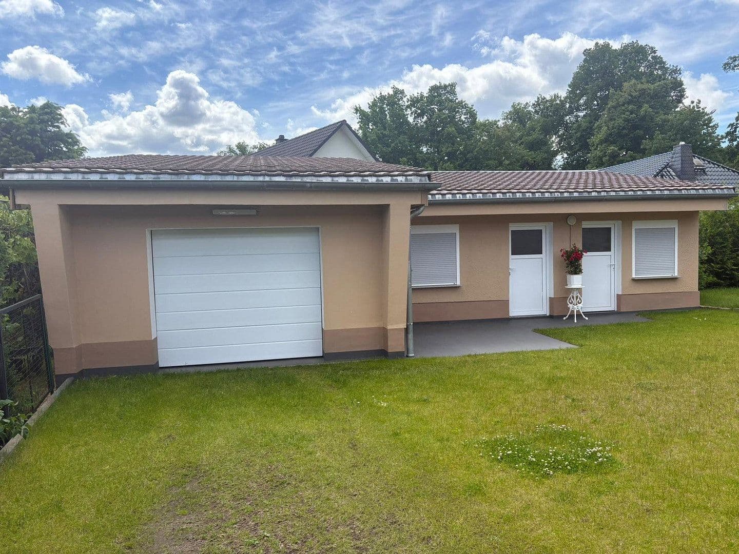 Prodej domu 116 m², pozemek 1.080 m², Zossen, Braniborsko Prodej domu 116 m², pozemek 1.080 m², Zossen, Braniborsko