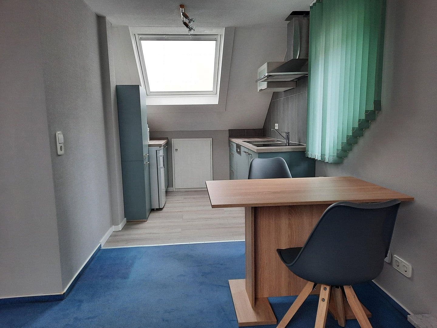 Prodej domu 410 m², pozemek 920 m², Crailsheim, Bádensko-Württembersko Prodej domu 410 m², pozemek 920 m², Crailsheim, Bádensko-Württembersko