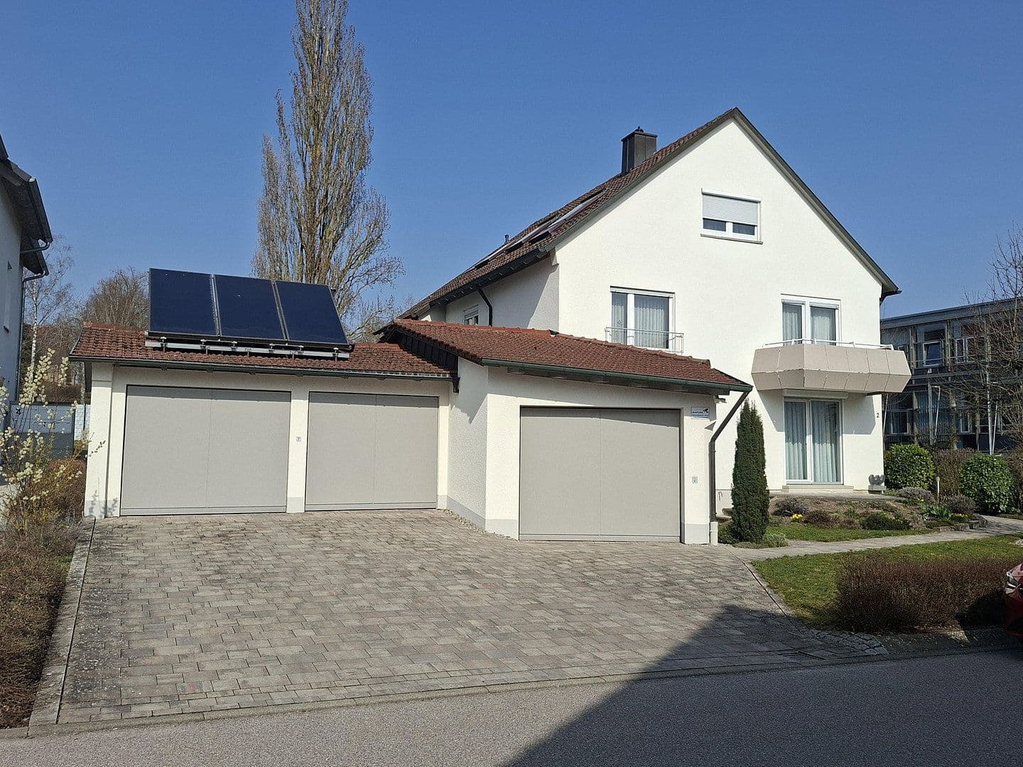 Prodej domu 410 m², pozemek 920 m², Crailsheim, Bádensko-Württembersko Prodej domu 410 m², pozemek 920 m², Crailsheim, Bádensko-Württembersko