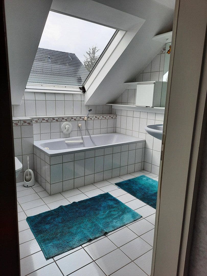 Prodej domu 410 m², pozemek 920 m², Crailsheim, Bádensko-Württembersko Prodej domu 410 m², pozemek 920 m², Crailsheim, Bádensko-Württembersko