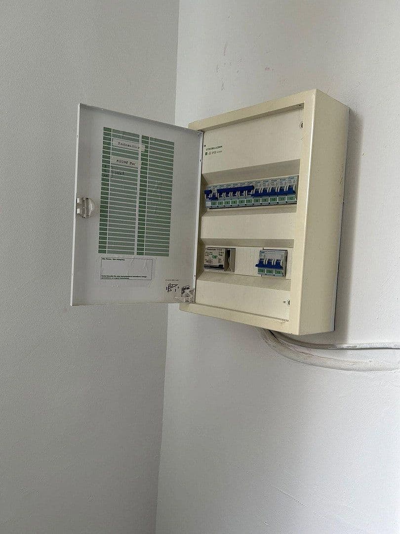 Pronájem bytu 3+1 70 m², Erich-Kästner-Str. 7b, Nordrhein-Westfalen - Hamm, Severní Porýní-Vestfálsko Pronájem bytu 3+1 70 m², Erich-Kästner-Str. 7b, Nordrhein-Westfalen - Hamm, Severní Porýní-Vestfálsko