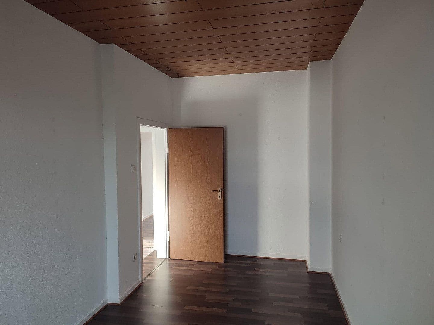 Pronájem bytu 3+1 70 m², Erich-Kästner-Str. 7b, Nordrhein-Westfalen - Hamm, Severní Porýní-Vestfálsko Pronájem bytu 3+1 70 m², Erich-Kästner-Str. 7b, Nordrhein-Westfalen - Hamm, Severní Porýní-Vestfálsko