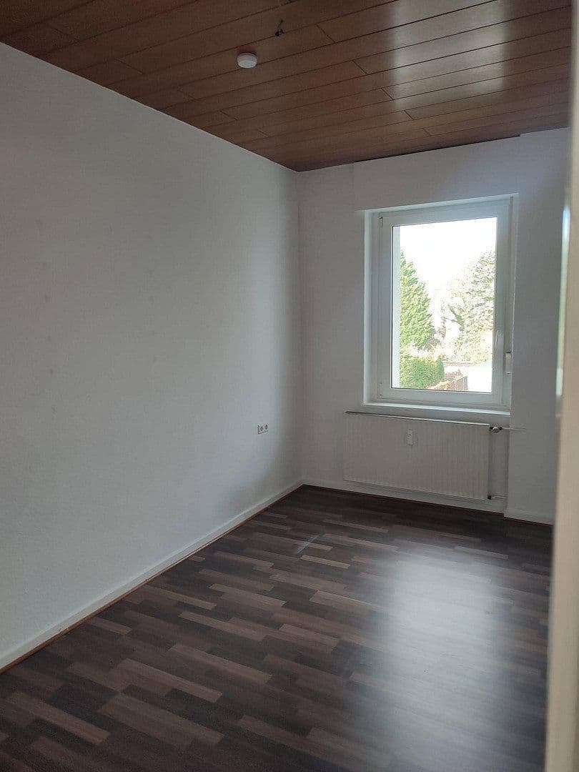 Pronájem bytu 3+1 70 m², Erich-Kästner-Str. 7b, Nordrhein-Westfalen - Hamm, Severní Porýní-Vestfálsko Pronájem bytu 3+1 70 m², Erich-Kästner-Str. 7b, Nordrhein-Westfalen - Hamm, Severní Porýní-Vestfálsko