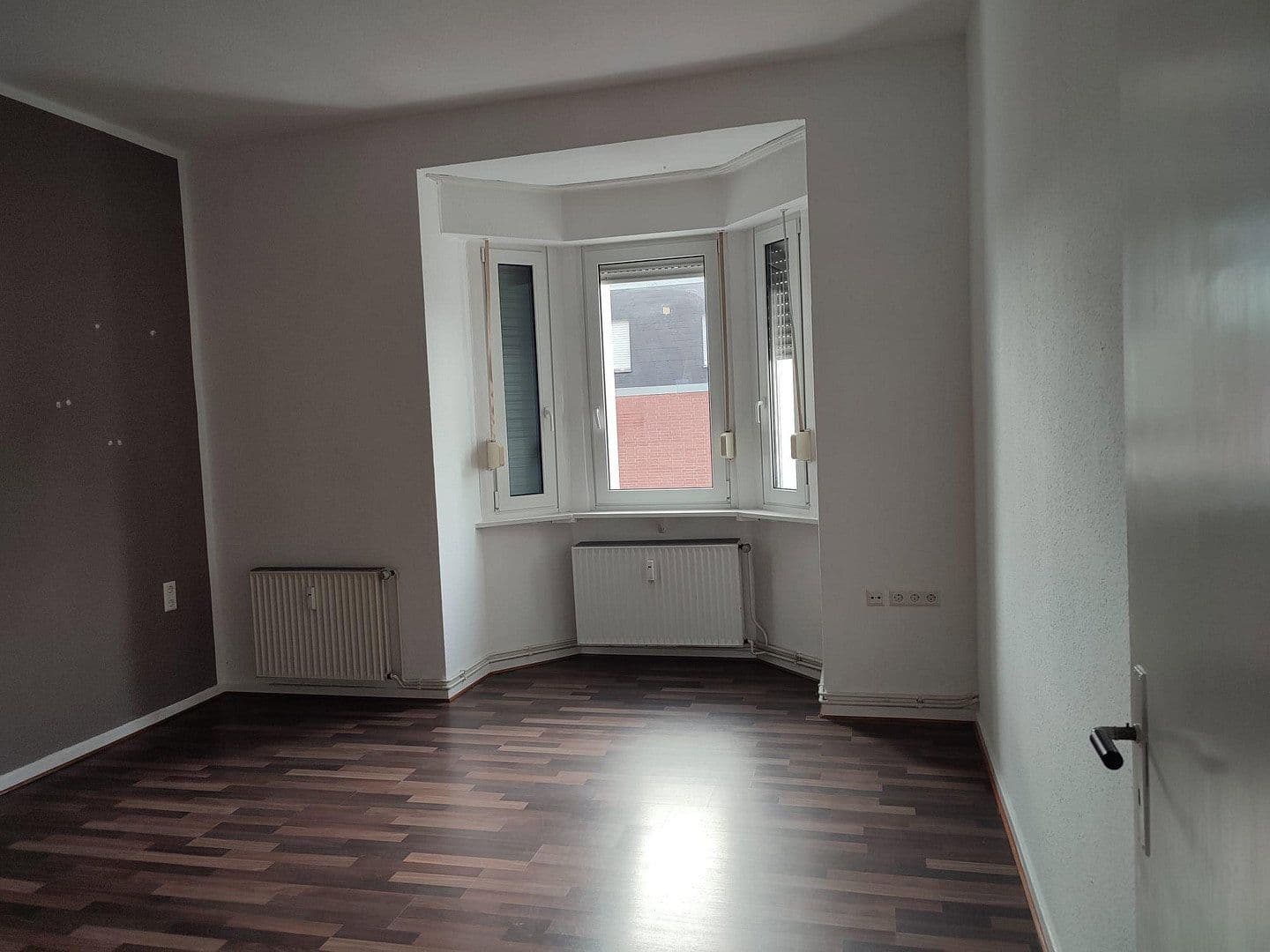 Pronájem bytu 3+1 70 m², Erich-Kästner-Str. 7b, Nordrhein-Westfalen - Hamm, Severní Porýní-Vestfálsko Pronájem bytu 3+1 70 m², Erich-Kästner-Str. 7b, Nordrhein-Westfalen - Hamm, Severní Porýní-Vestfálsko