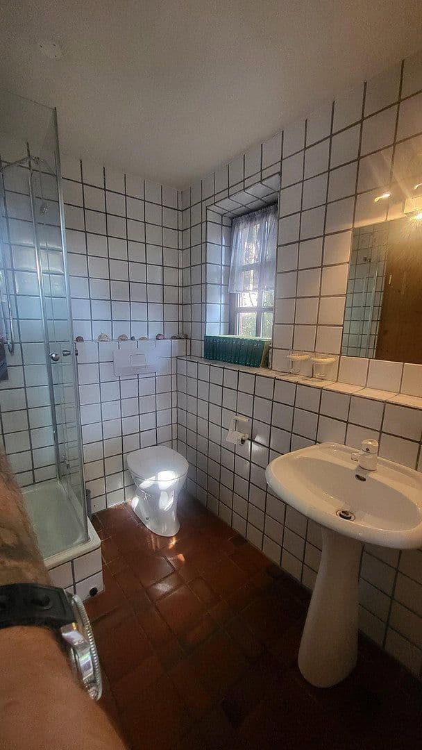 Prodej domu 280 m², pozemek 379 m², Rodenbach, Hessen Prodej domu 280 m², pozemek 379 m², Rodenbach, Hessen