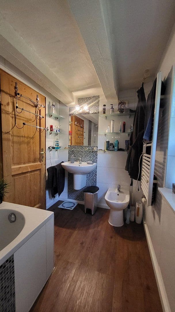 Prodej domu 280 m², pozemek 379 m², Rodenbach, Hessen Prodej domu 280 m², pozemek 379 m², Rodenbach, Hessen