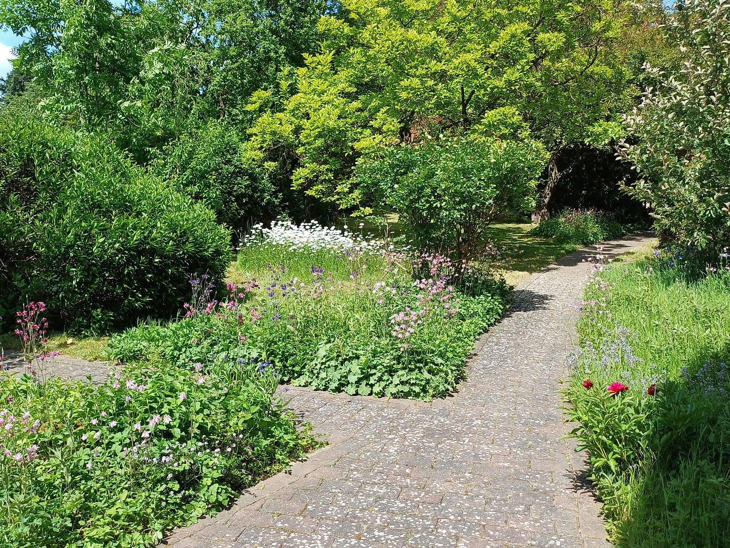 Prodej domu 700 m², pozemek 4.138 m², Tosterglope, Dolní Sasko Prodej domu 700 m², pozemek 4.138 m², Tosterglope, Dolní Sasko