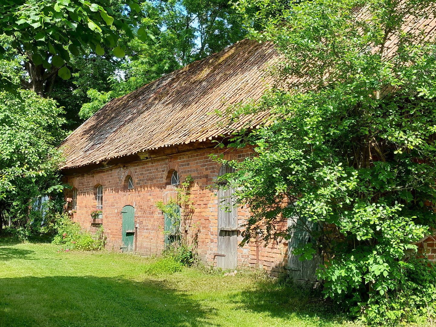 Prodej domu 700 m², pozemek 4.138 m², Tosterglope, Dolní Sasko Prodej domu 700 m², pozemek 4.138 m², Tosterglope, Dolní Sasko