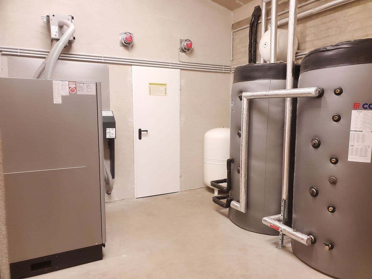 Prodej domu 700 m², pozemek 4.138 m², Tosterglope, Dolní Sasko Prodej domu 700 m², pozemek 4.138 m², Tosterglope, Dolní Sasko