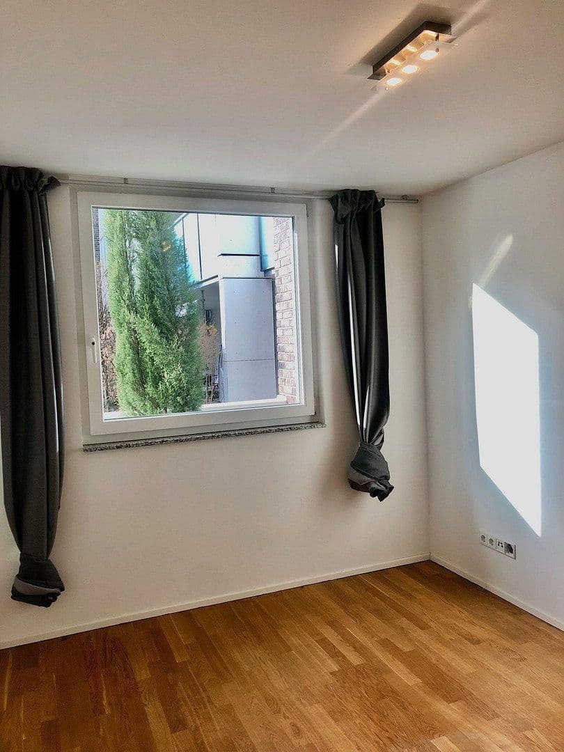 Prodej bytu 3+1 80 m², Zur Kalbacher Höhe 17, Frankfurt am Main Riedberg, Hessen Prodej bytu 3+1 80 m², Zur Kalbacher Höhe 17, Frankfurt am Main Riedberg, Hessen