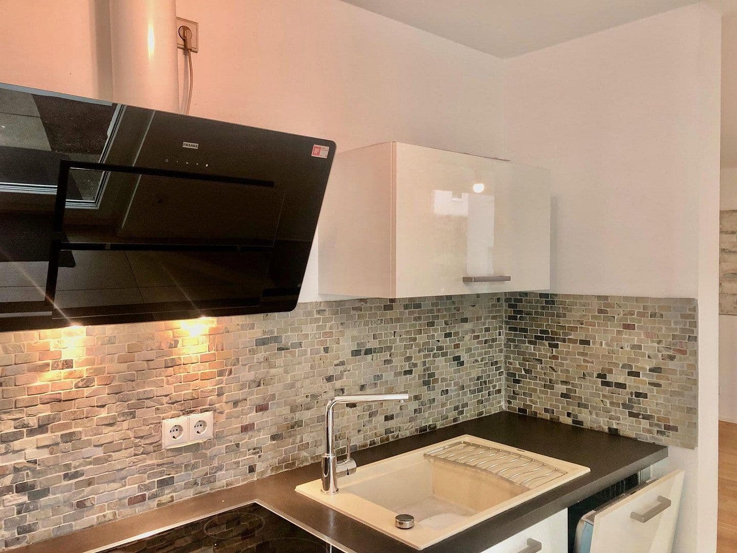 Prodej bytu 3+1 80 m², Zur Kalbacher Höhe 17, Frankfurt am Main Riedberg, Hessen Prodej bytu 3+1 80 m², Zur Kalbacher Höhe 17, Frankfurt am Main Riedberg, Hessen