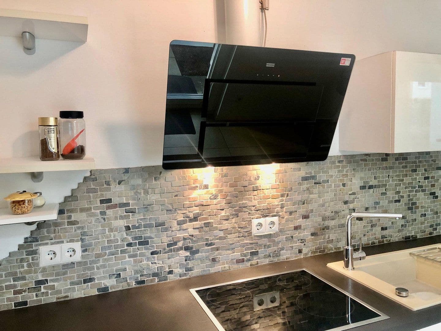 Prodej bytu 3+1 80 m², Zur Kalbacher Höhe 17, Frankfurt am Main Riedberg, Hessen Prodej bytu 3+1 80 m², Zur Kalbacher Höhe 17, Frankfurt am Main Riedberg, Hessen