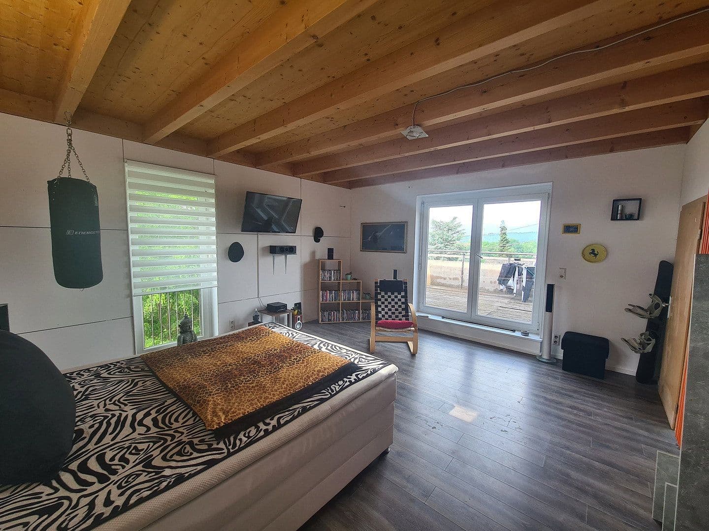 Prodej domu 330 m², pozemek 375 m², Paradiesweg 2, Aach, Bádensko-Württembersko Prodej domu 330 m², pozemek 375 m², Paradiesweg 2, Aach, Bádensko-Württembersko