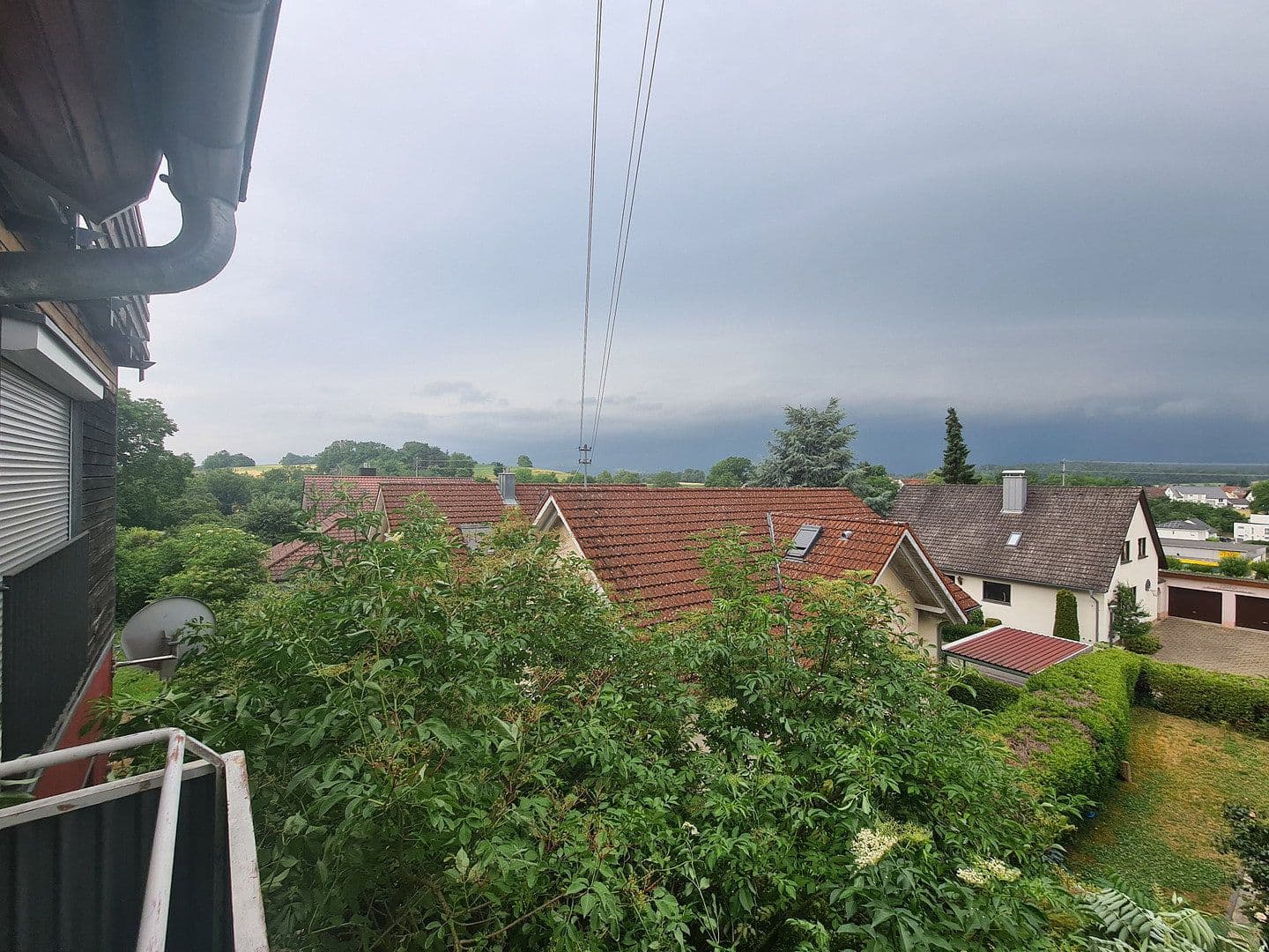 Prodej domu 330 m², pozemek 375 m², Paradiesweg 2, Aach, Bádensko-Württembersko Prodej domu 330 m², pozemek 375 m², Paradiesweg 2, Aach, Bádensko-Württembersko