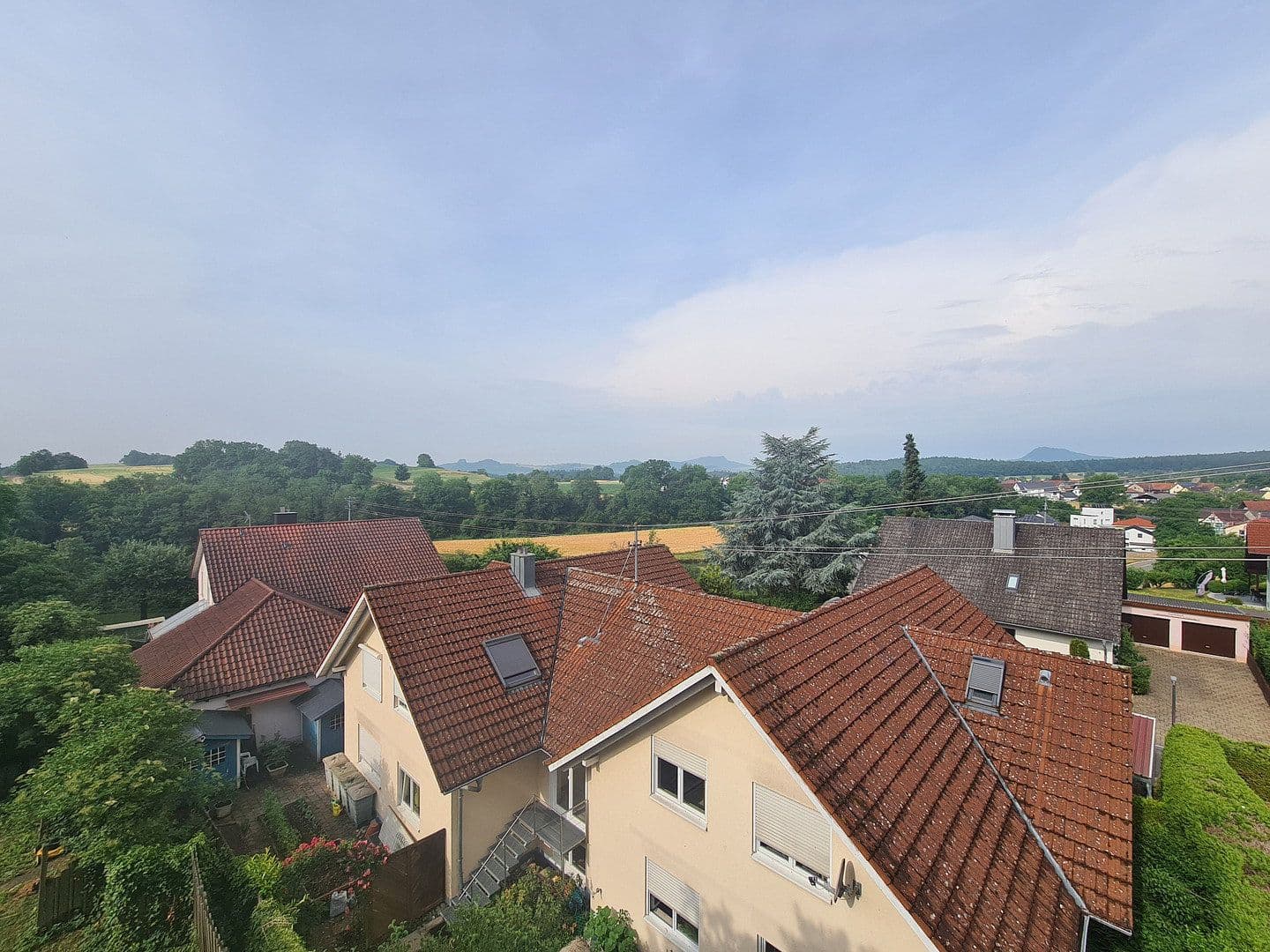 Prodej domu 330 m², pozemek 375 m², Paradiesweg 2, Aach, Bádensko-Württembersko Prodej domu 330 m², pozemek 375 m², Paradiesweg 2, Aach, Bádensko-Württembersko