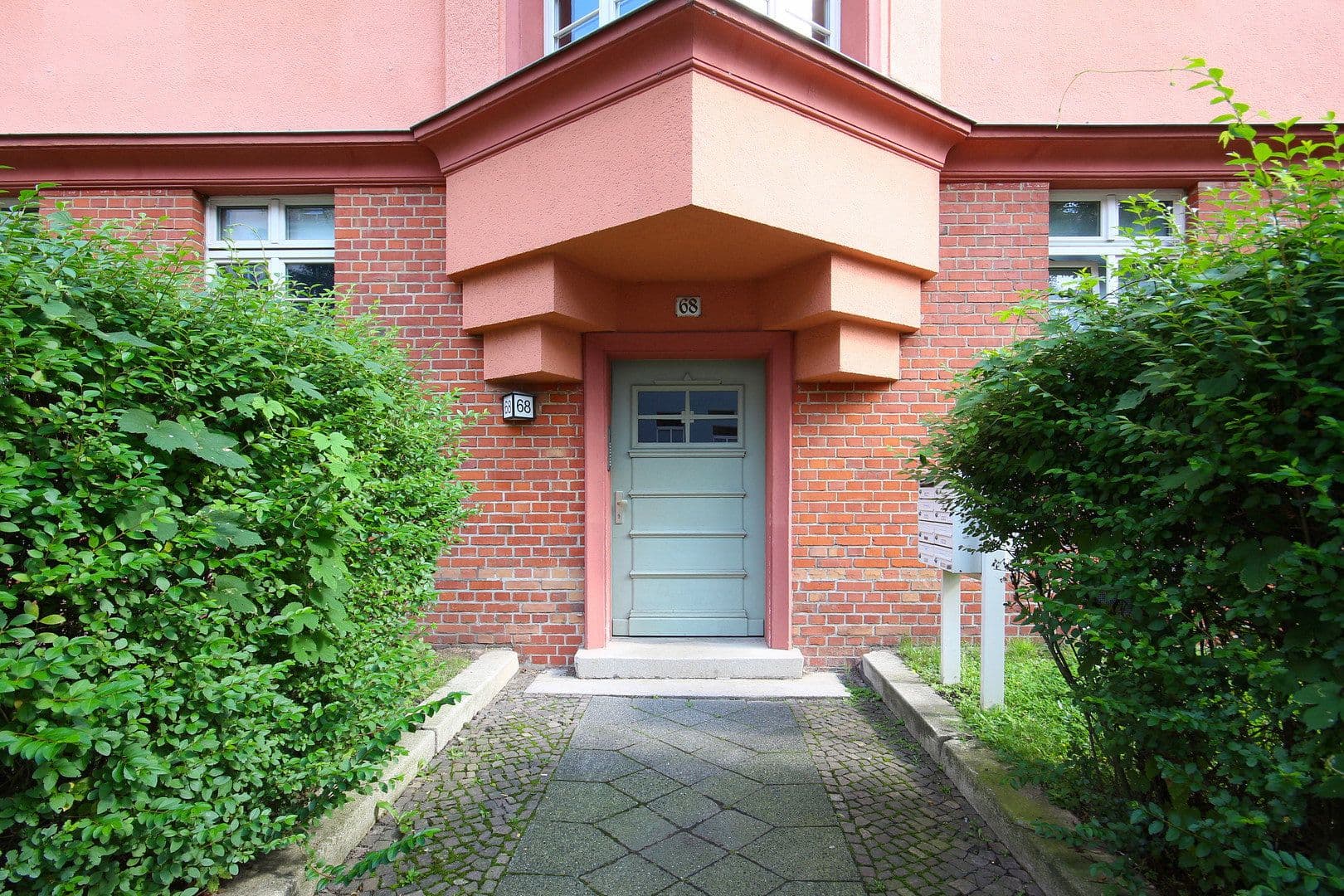 Prodej bytu 3+1 64 m², Mockauer Straße 68, Leipzig, Sasko Prodej bytu 3+1 64 m², Mockauer Straße 68, Leipzig, Sasko