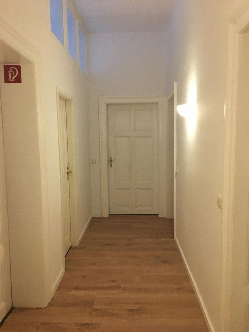 Pronájem kanceláře 540 m², Mariannenstrasse 20, Dessau-Rosslau, Sasko-Anhaltsko Pronájem kanceláře 540 m², Mariannenstrasse 20, Dessau-Rosslau, Sasko-Anhaltsko