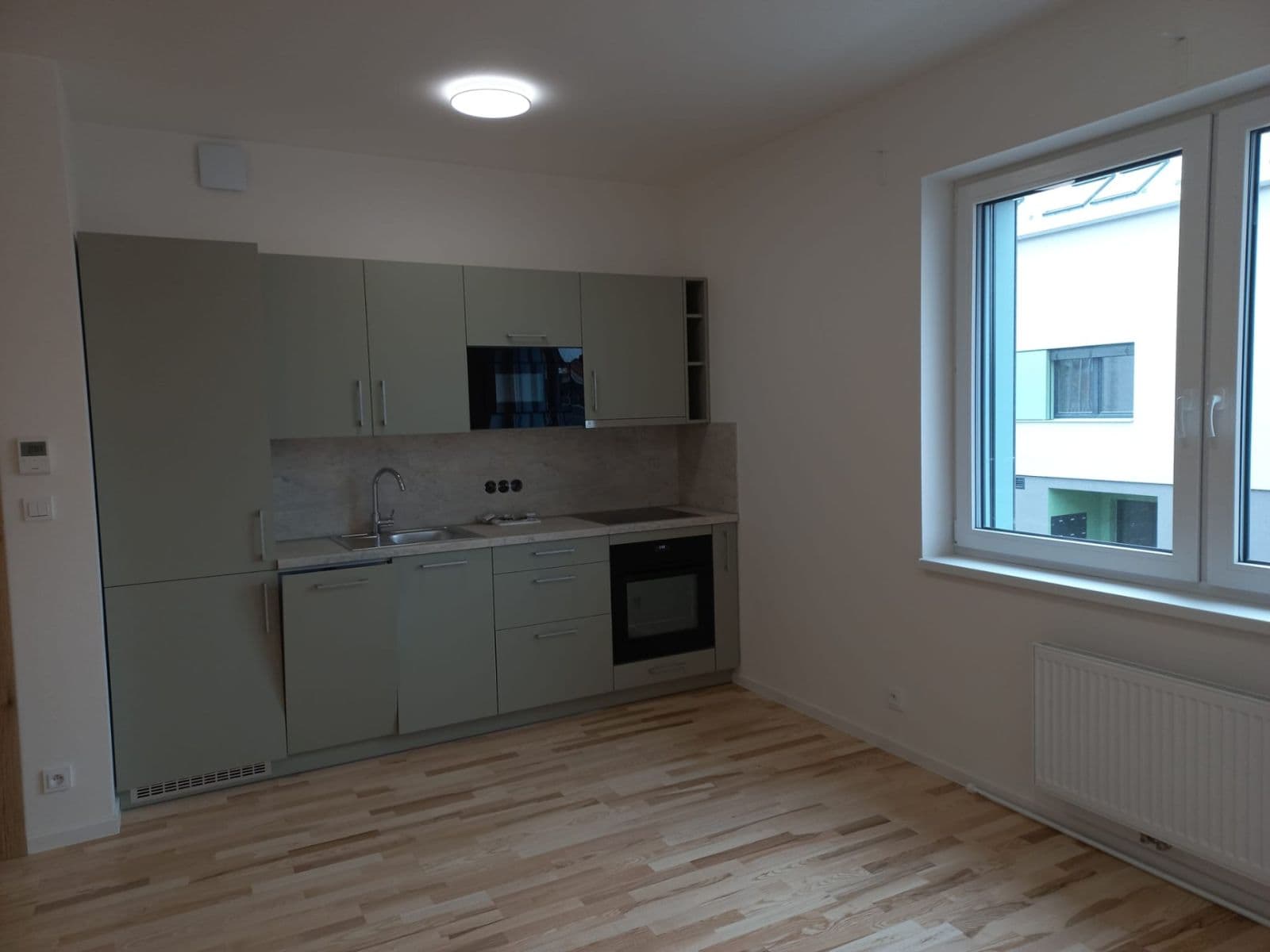 Pronájem bytu 1+kk 32 m², Randova, Dobřichovice, Středočeský kraj Pronájem bytu 1+kk 32 m², Randova, Dobřichovice, Středočeský kraj