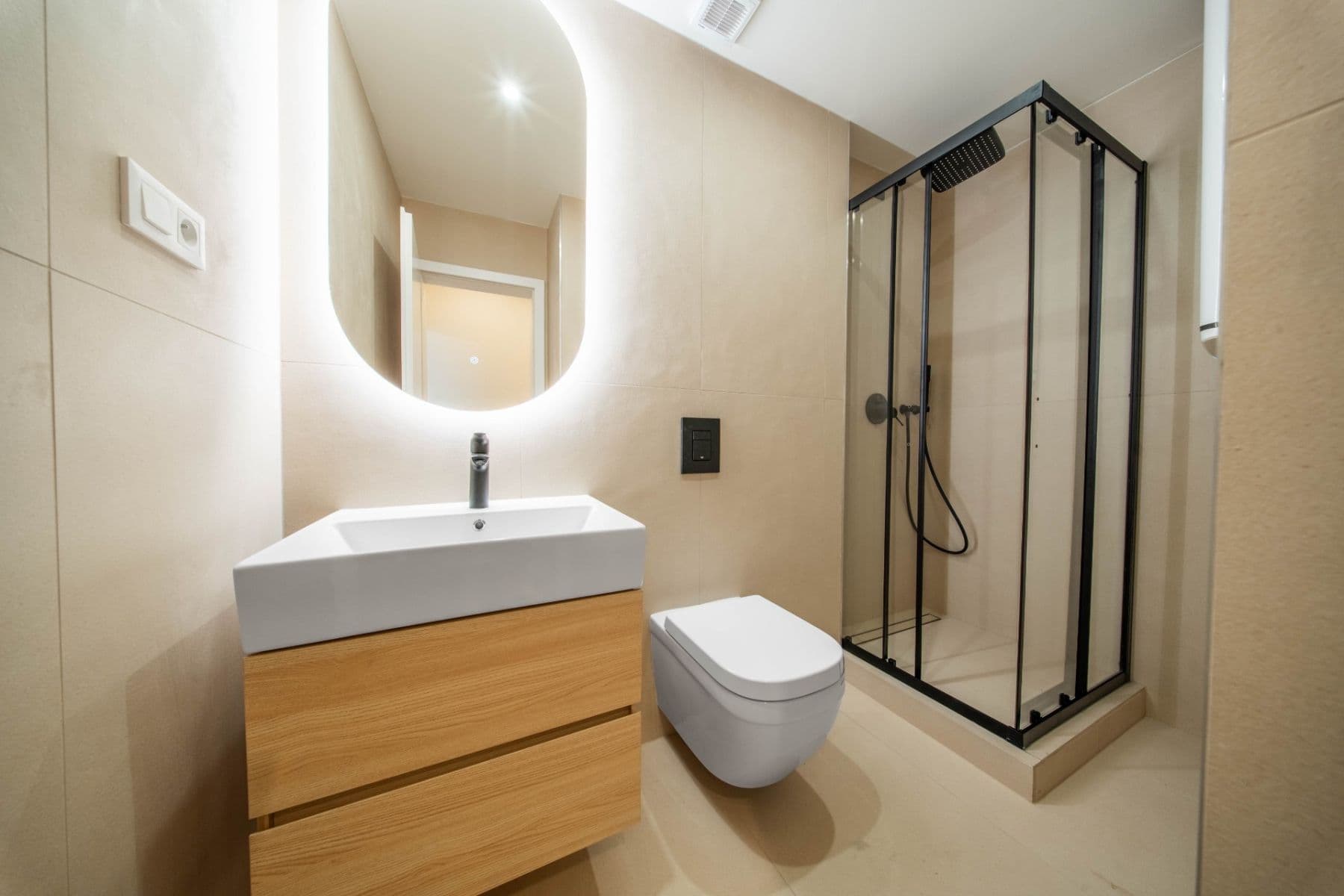 Pronájem bytu 2+kk 48 m², Biskupcova, Praha, Praha Pronájem bytu 2+kk 48 m², Biskupcova, Praha, Praha