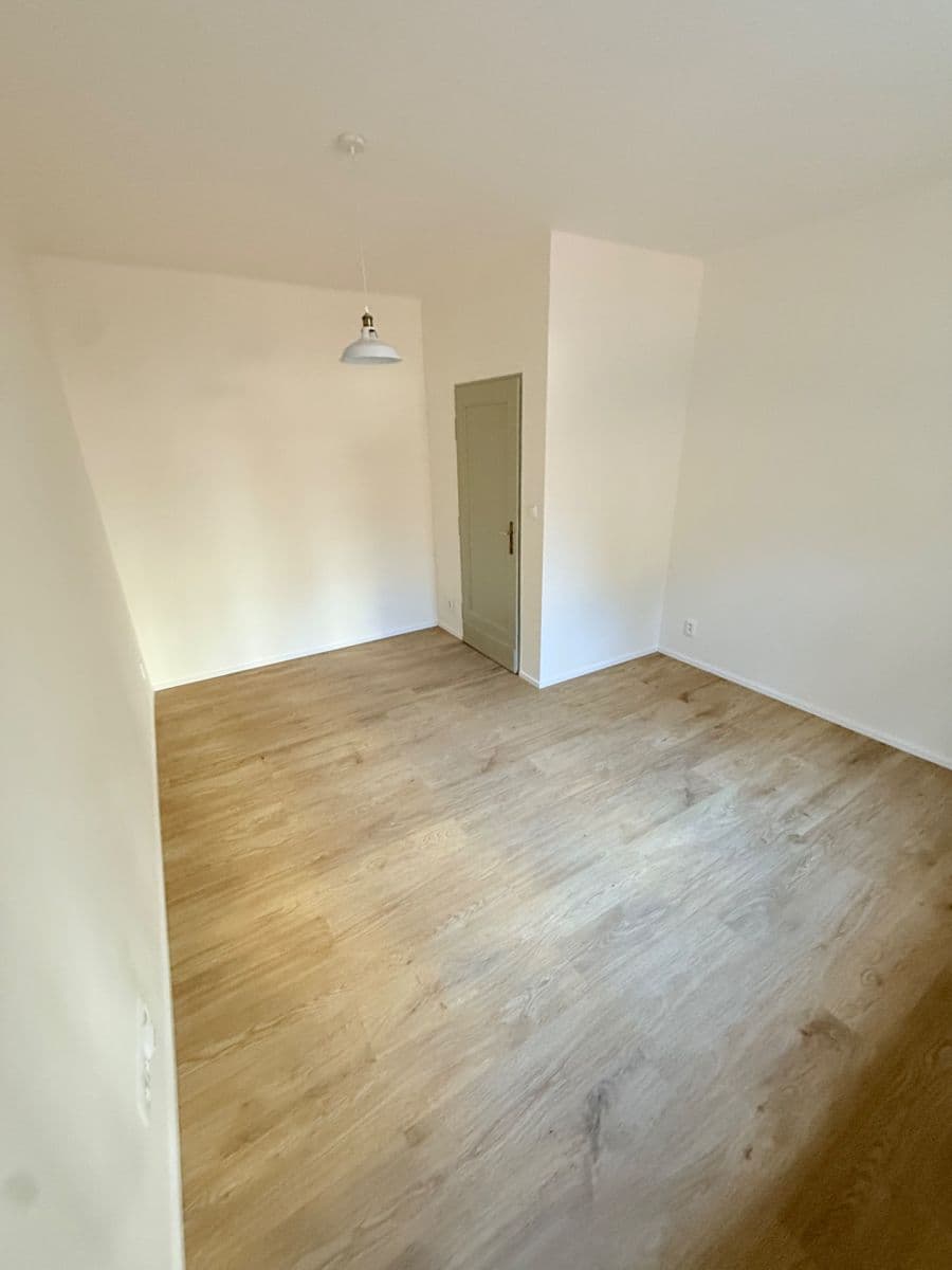 Pronájem bytu 3+kk 77 m², V Holešovičkách, Praha, Praha Pronájem bytu 3+kk 77 m², V Holešovičkách, Praha, Praha