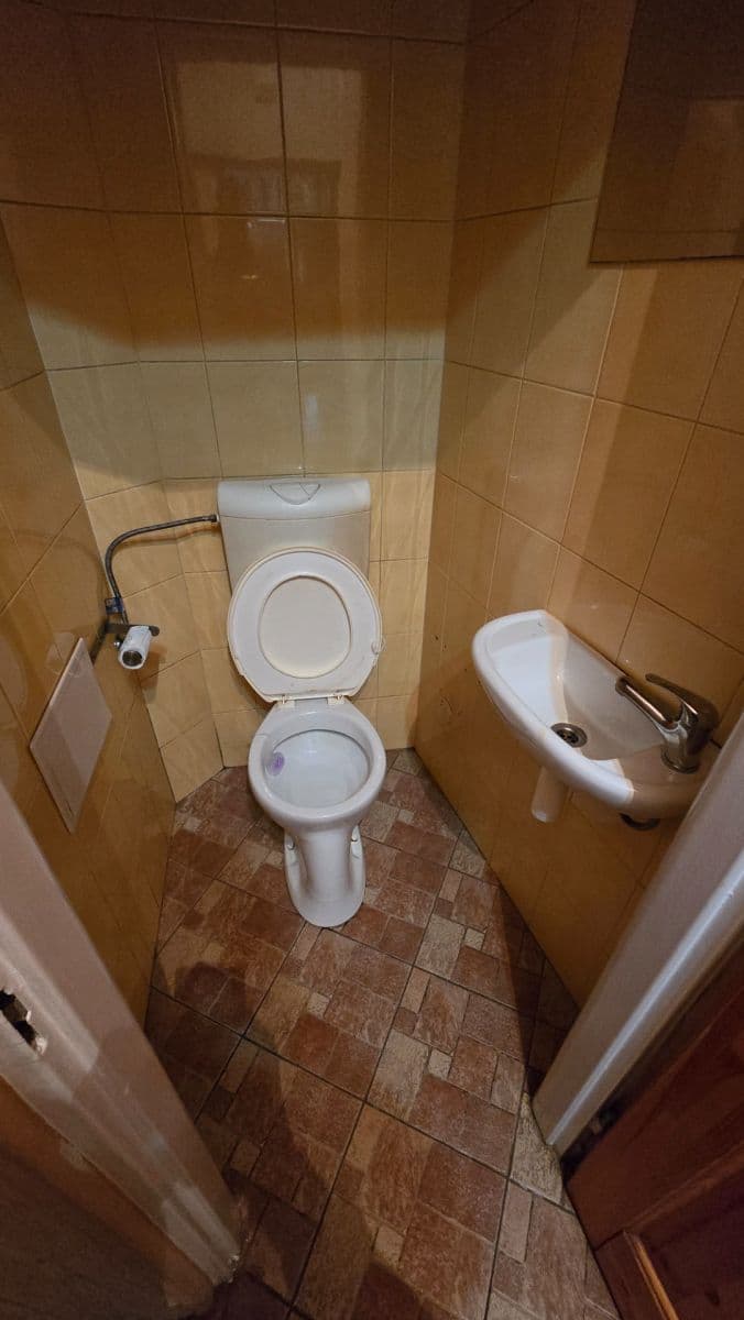 Pronájem bytu 2+kk 39 m², Tolstého, Praha, Praha Pronájem bytu 2+kk 39 m², Tolstého, Praha, Praha