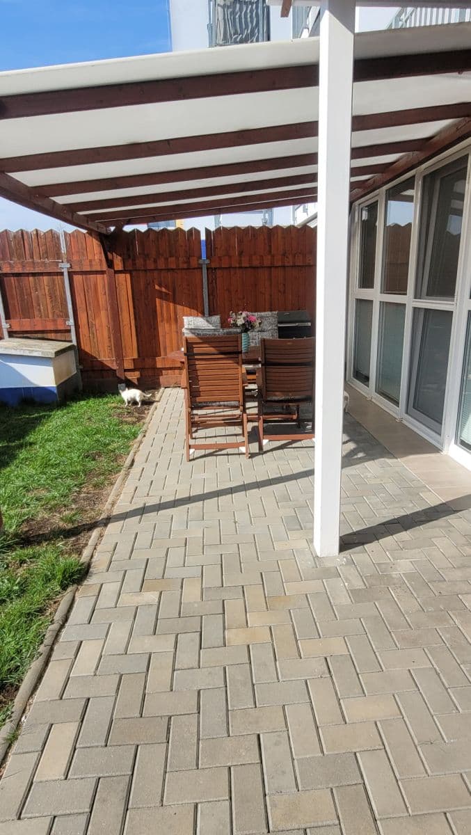 Prodej bytu 4+kk 80 m², Sportovní, Ivančice, Jihomoravský kraj Prodej bytu 4+kk 80 m², Sportovní, Ivančice, Jihomoravský kraj