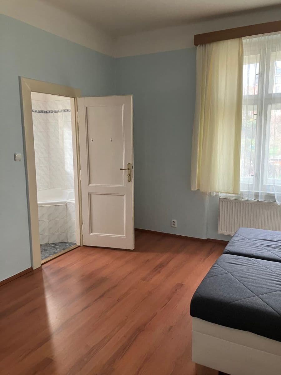Pronájem bytu 1+1 55 m², Gabčíkova, Praha, Praha Pronájem bytu 1+1 55 m², Gabčíkova, Praha, Praha