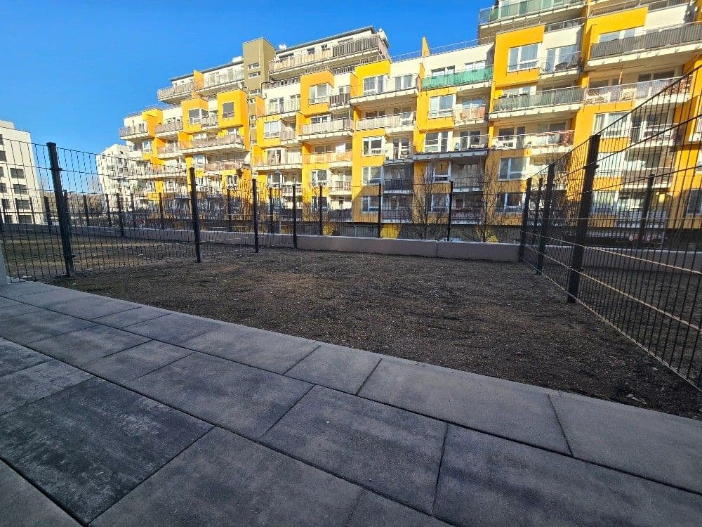 Pronájem bytu 1+kk 35 m², Pod Harfou, Praha, Praha Pronájem bytu 1+kk 35 m², Pod Harfou, Praha, Praha