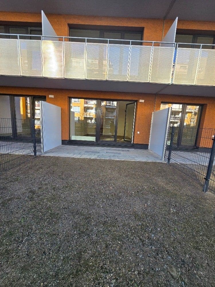 Pronájem bytu 1+kk 35 m², Pod Harfou, Praha, Praha Pronájem bytu 1+kk 35 m², Pod Harfou, Praha, Praha