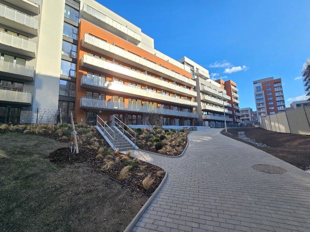 Pronájem bytu 1+kk 35 m², Pod Harfou, Praha, Praha Pronájem bytu 1+kk 35 m², Pod Harfou, Praha, Praha