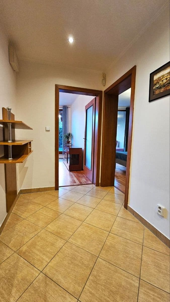 Pronájem bytu 2+kk 120 m², Nad Dalejským údolím, Praha, Praha Pronájem bytu 2+kk 120 m², Nad Dalejským údolím, Praha, Praha