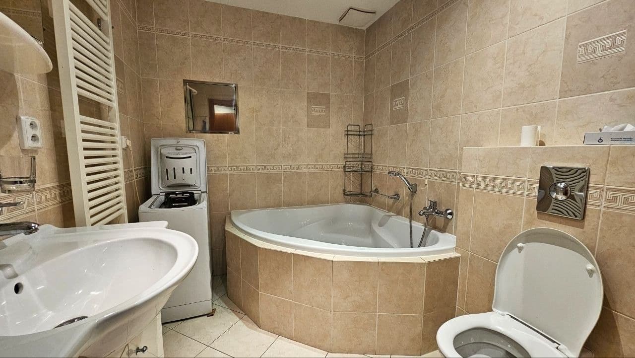 Pronájem bytu 2+kk 120 m², Nad Dalejským údolím, Praha, Praha Pronájem bytu 2+kk 120 m², Nad Dalejským údolím, Praha, Praha