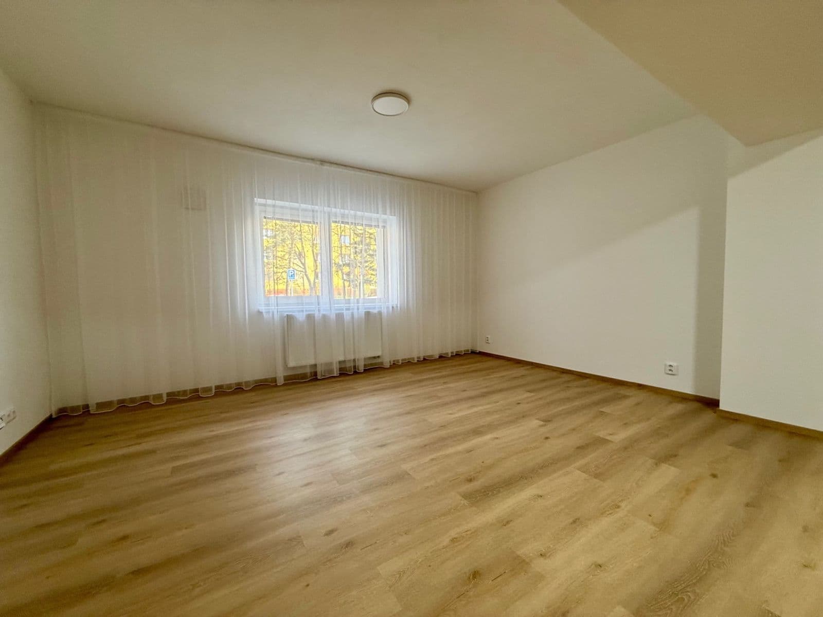 Pronájem bytu 2+kk 53 m², Mochovská, Praha, Praha Pronájem bytu 2+kk 53 m², Mochovská, Praha, Praha